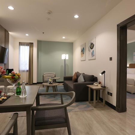 Holiday Inn Riyadh Al Qasr By Ihg Экстерьер фото