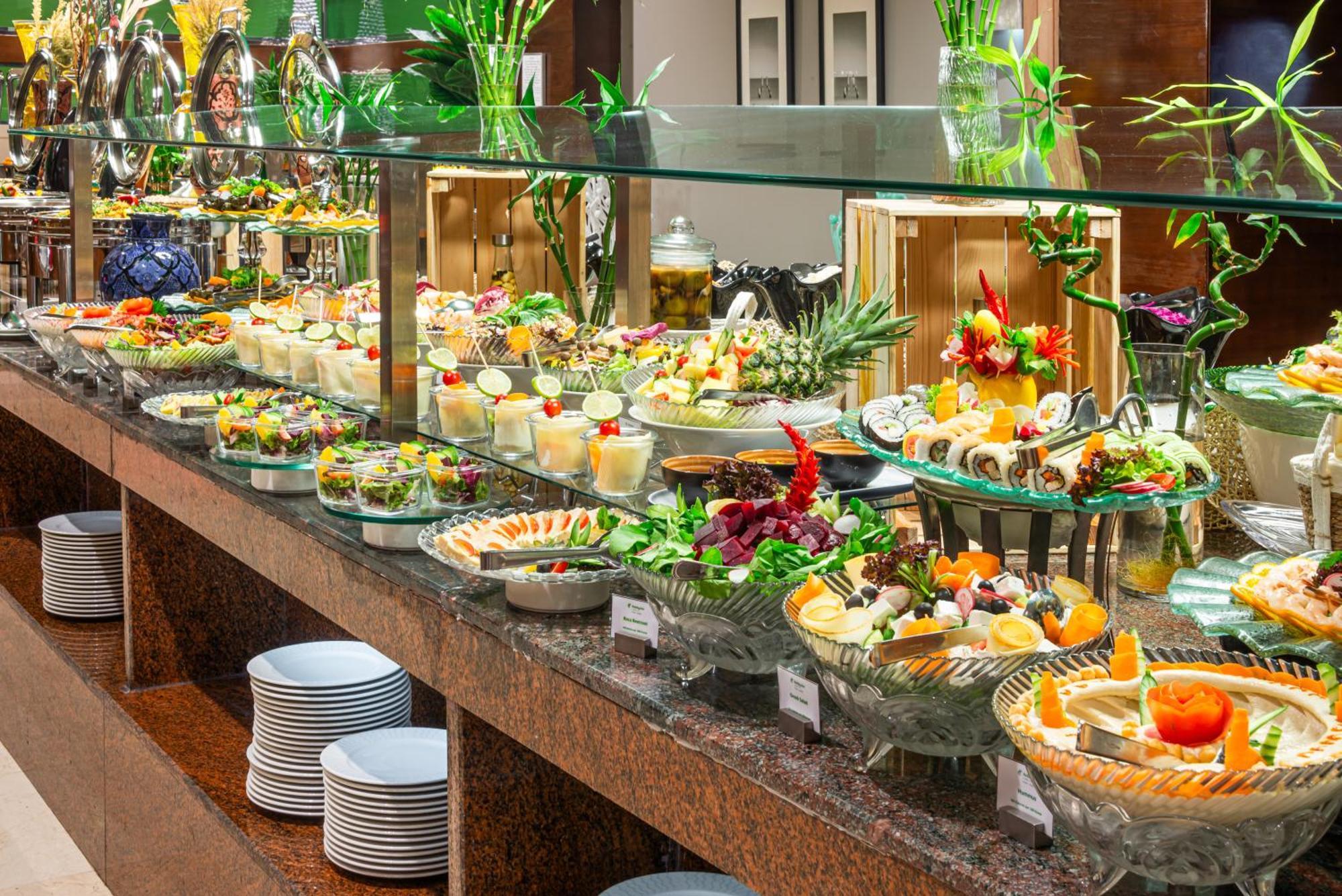 Holiday Inn Riyadh Al Qasr By Ihg Экстерьер фото
