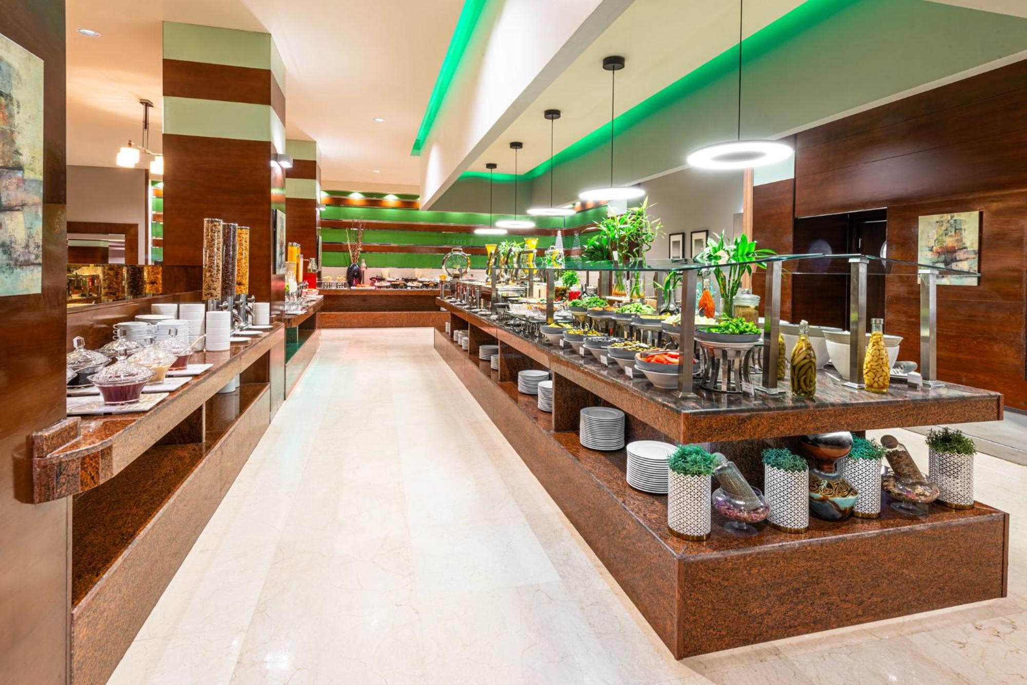 Holiday Inn Riyadh Al Qasr By Ihg Экстерьер фото